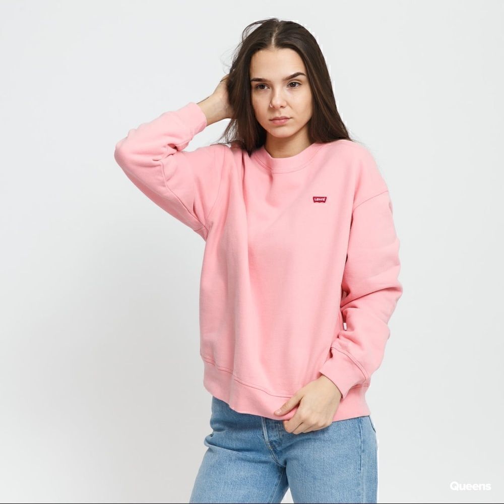 Levi's Sweatshirt Relaxed Fit Pink Red Women's Size Medium M Brushed Fleece New